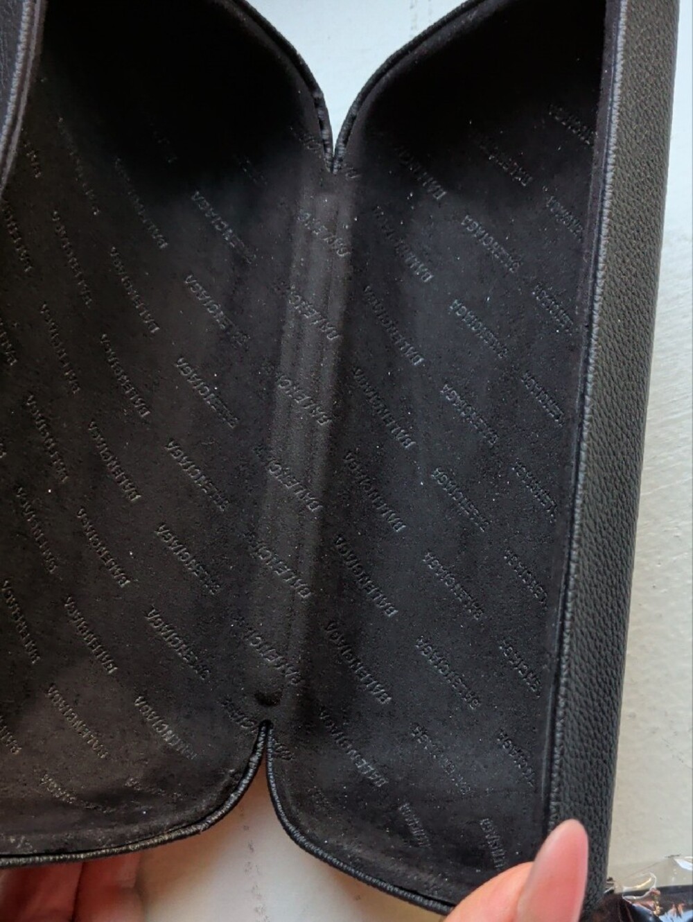Like New In Case Balenciaga Logo Sunglasses With Wiping Clothes - Picture 8 of 11